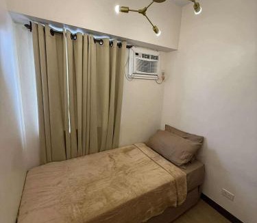 A. Bonifacio Apartamento | The Celandine Condo ni Maria 2