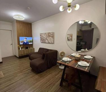A. Bonifacio Apartamento | The Celandine Condo ni Maria 2