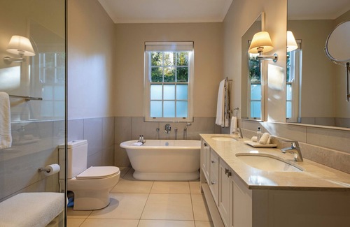 Constantia Hotel | The Cellars-Hohenort