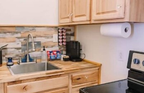 Danville Apartamento | The Central Stay on Main 1b/1bth