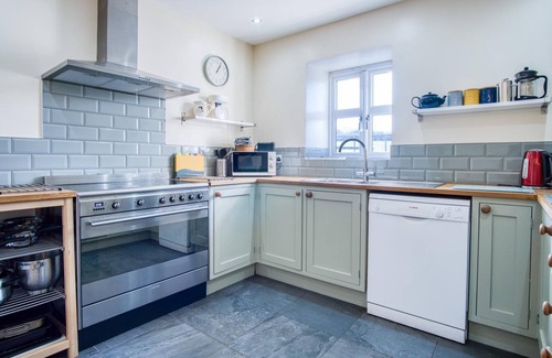 Llangennith Casa | The Chaffhouse - 4 Bedroom - Llangennith