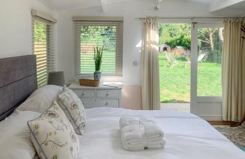 Frant Casa | The Chalet