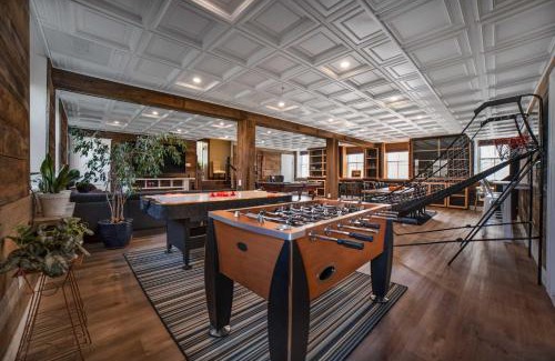 Morris-Turnberry Casa | The Chapel Retreat