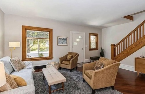 Iowa City Casa | The Charleston-Charming Historic District Home