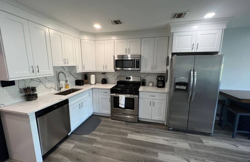 Paterson Apartamento | The Charming Suite: 1BR close to NYC