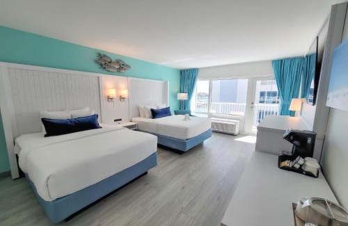 Clearwater Beach Hotel | The ChartHouse Hotel