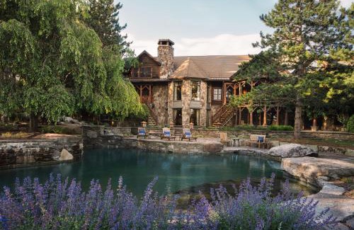 White Lake Complejo | The Chatwal Lodge (All-Inclusive) - in The Unbound Collection by Hyatt