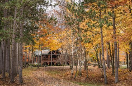 White Lake Complejo | The Chatwal Lodge (All-Inclusive) - in The Unbound Collection by Hyatt