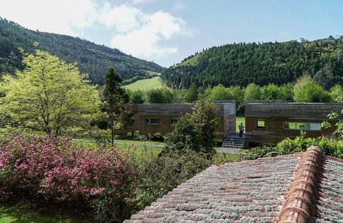 Furnas Casa | The Chestnut House