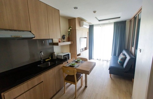 Central Pattaya Condominio | The Chezz Condominium by Patsamon