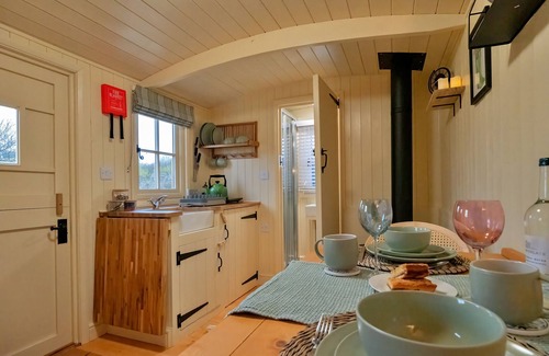 Brackley Chalet De Esquí | The Chicken Hut