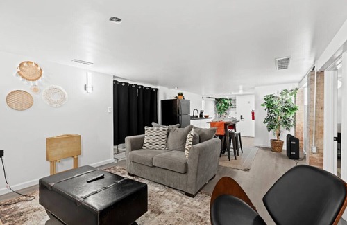 Detroit Apartamento | Charming 2-bedroom apartment with WiFi, AC in fantastic Detroit