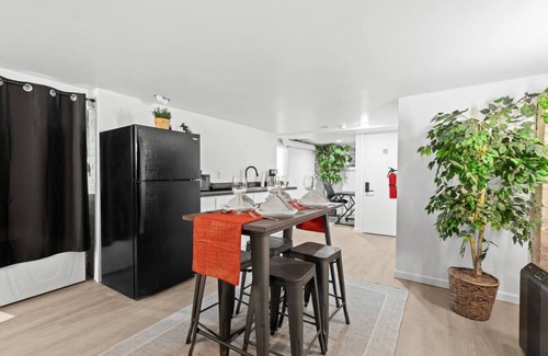 Detroit Apartamento | Charming 2-bedroom apartment with WiFi, AC in fantastic Detroit