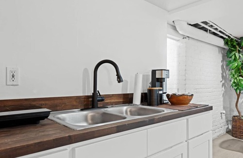 Detroit Apartamento | Charming 2-bedroom apartment with WiFi, AC in fantastic Detroit