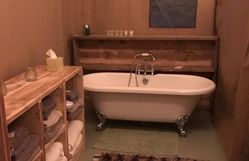 Wallingford Cabina | The Chilterns View