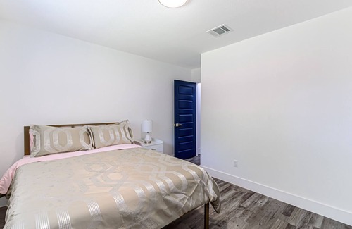 George Bush Park/Eldridge Casa | The Chloe- 3Bedroom/2Bath SFH in Energy Corridor
