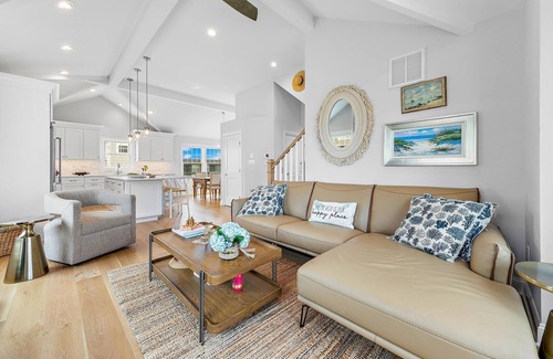 Beach Haven Gardens Casa | THE CHLOÉ beach haven gardens - 5BR Luxury Rental - Oceanside