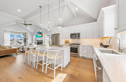 Beach Haven Gardens Casa | THE CHLOÉ beach haven gardens - 5BR Luxury Rental - Oceanside