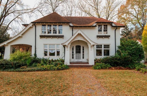 Greensboro Casa | The Cinderella House