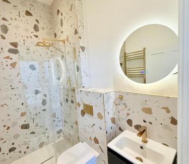 Saint Paul's Apartamento | The City Nest - Sleeps 7 - Free Off Street Parking