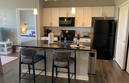 Downtown Columbus Apartamento | Hotel Quality Stay - ¡Caminable al centro!