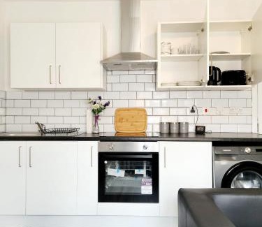 Northampton Apartamento | 'The Cityside Charm' - Modern, Pristine & Well-appointed 1 Bed Flat in Town - Free Parking