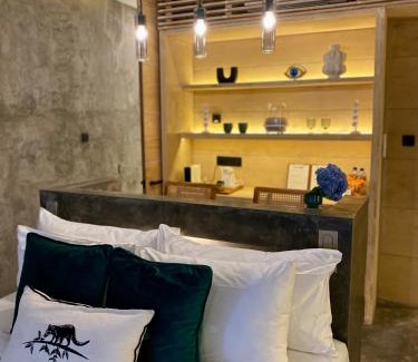 Kutuh Kaja Hotel | The CIVYT
