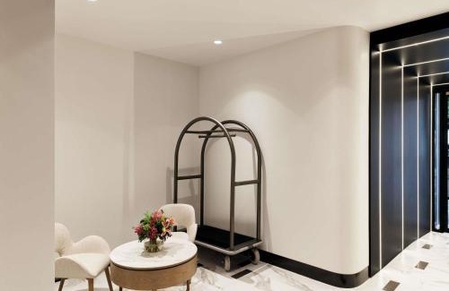 Sydney Central Business District Hotel | The Clarence Hotel Sydney