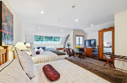 Christchurch City Centre Cabina | The Classic Villa
