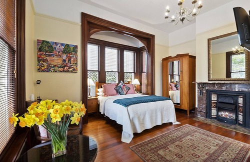 Christchurch City Centre Cabina | The Classic Villa