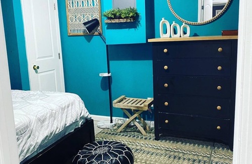 Powder Springs Casa | The Classy Cave! A spacious, basement suite hideaway w/ hotel style kitchenette.
