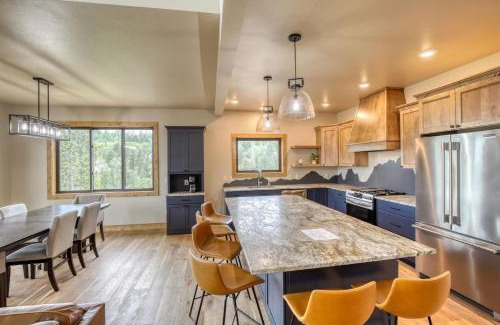 Lead Casa | The Cliffhanger