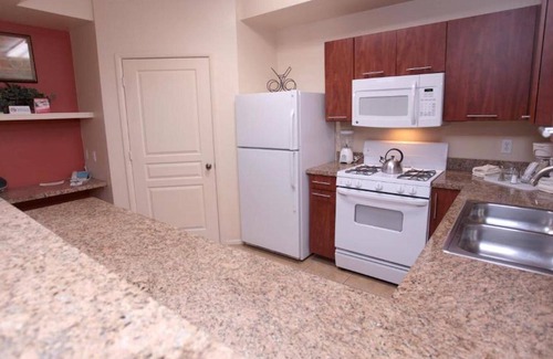 Spring Valley Villa | The Cliffs at Peace Canyon, beautiful 2 bedroom!