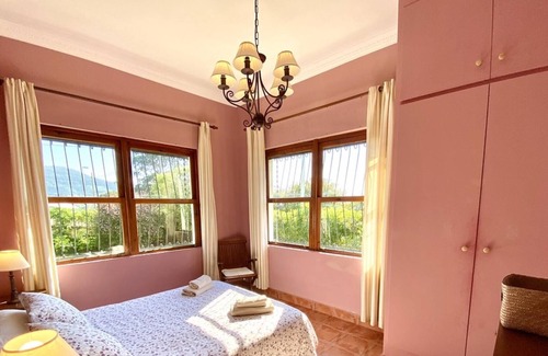 Faro Casa | The Cliffs - The Area Nightfall