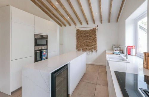 Amlwch Casa | The Coach House at The Pines, Bull Bay.