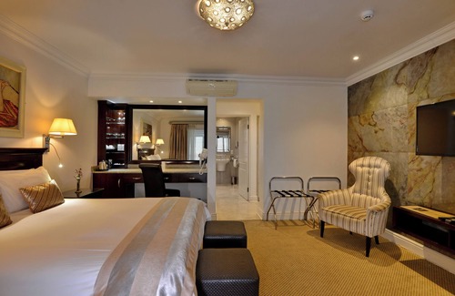 Drakenstein Casa | The Coach House at Val du Charron