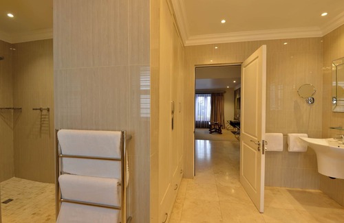 Drakenstein Casa | The Coach House at Val du Charron