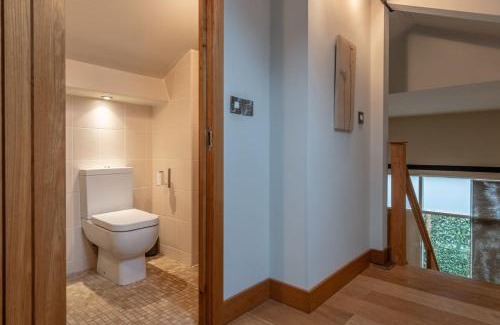 Shottery Casa | The Coach House - Cosy Retreat in Warwickshire!