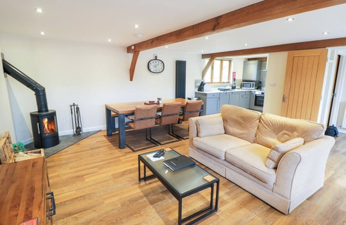 Middleton Cheney Cabaña | The Coach House