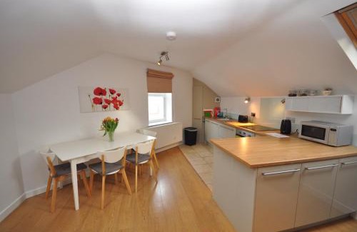 Whitnash Apartamento | The Coach House Studio Apartment