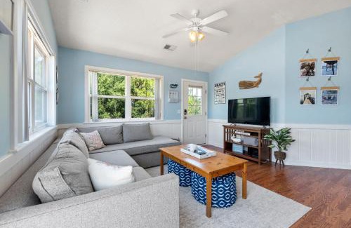 Colington Casa | The Coconut Cottage