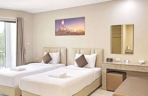 Lampang Hotel | The Coconut Hotel