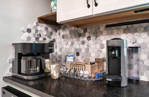 Sevierville Casa | The Coffee Cottage