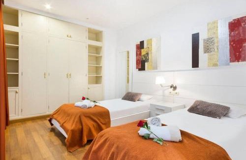 La Ribera Apartamento | The Collection Barcelona - Central and Elegant 4 Bedroom by Placa Catalunya