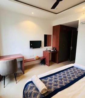 Faizabad Hotel | THE COMFORT Inn