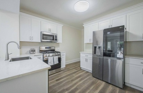 Athens Casa | The Complex on Bobbin Mills