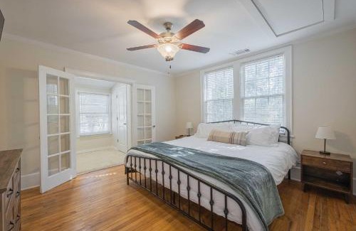 Athens Casa | The Complex on Bobbin Mills