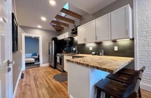 Historic Downtown Lancaster Casa | The Conestoga House - Theater & Business District