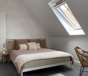 Lokeren Apartamento | The Conservatory a cosy private attic - Central between Ghent Antwerp Brussels & Brugge