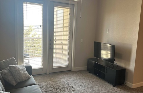 McKinney Apartamento | The Contemporary Getaway 2-bedroom apartment with WiFi, fitness room in McKinney